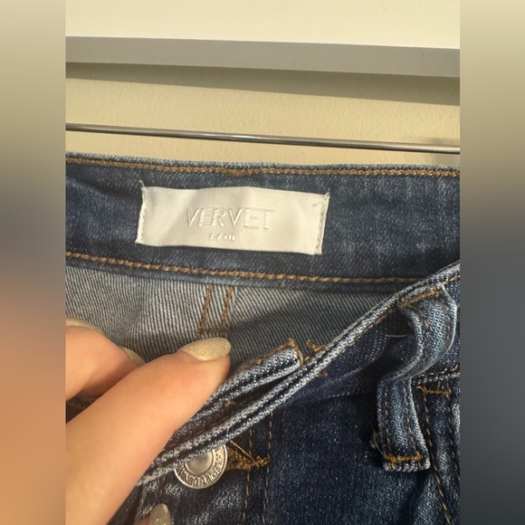 Vervet Blue Distressed Blue Jeans - Picture 4 of 6